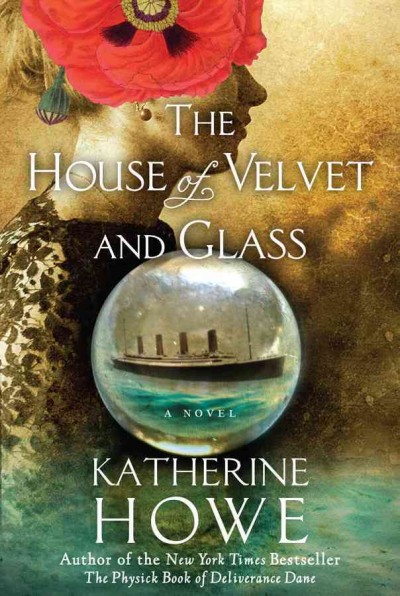 House of velvet and glass, The Hardcover{}